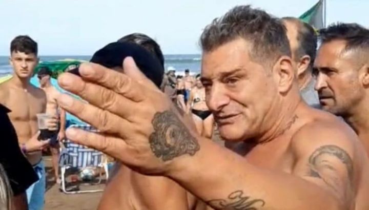 El ex futbolista se encuentra de vacaciones en Mar del Plata