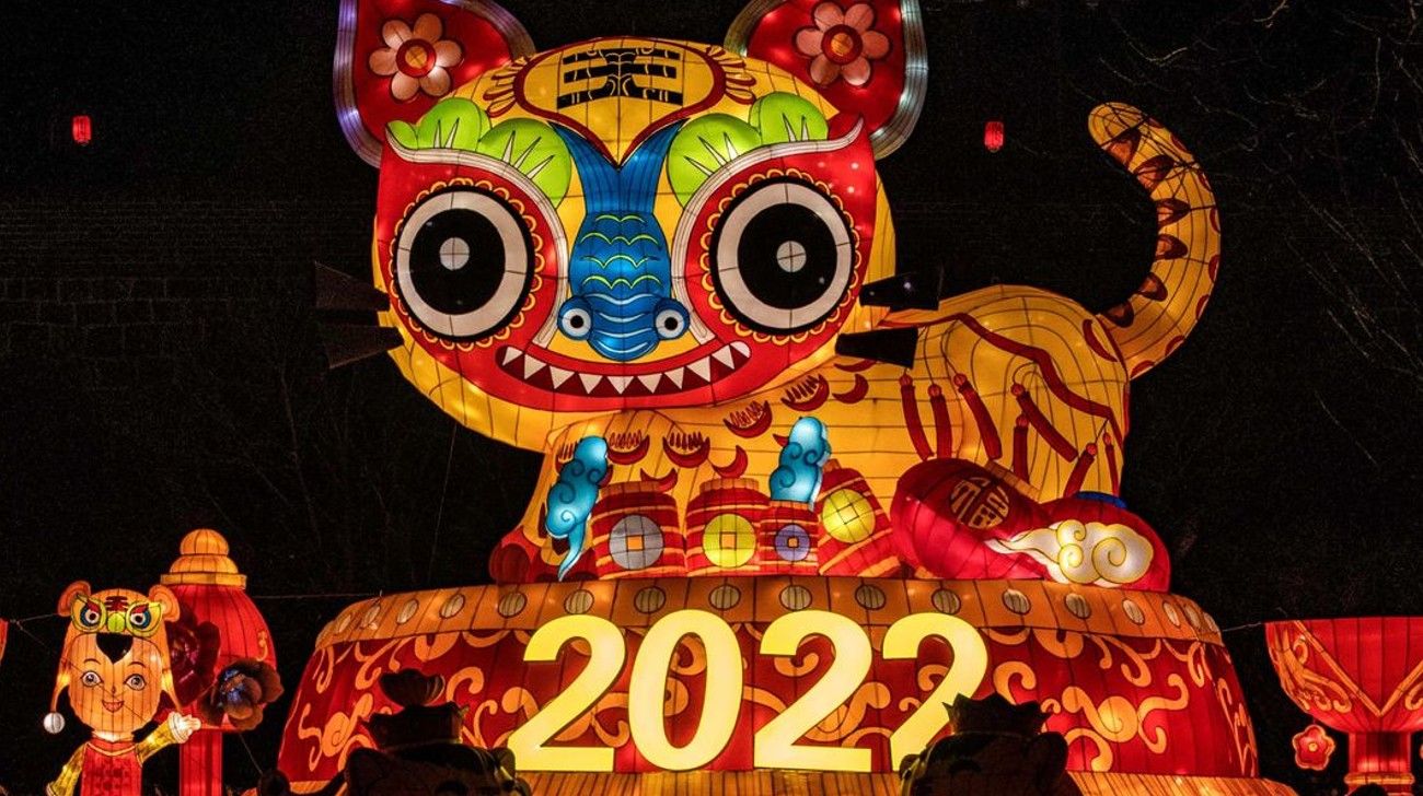 Inicia el Año Nuevo Chino 4720, un año bajo el signo del Tigre del agua -  Amplify Radio