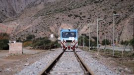 El tren unirá las localidades de Tilcara y Volcán.