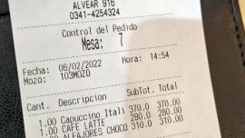 Un cliente compartió lo que gastó en una cafetería y el debate se volvió viral