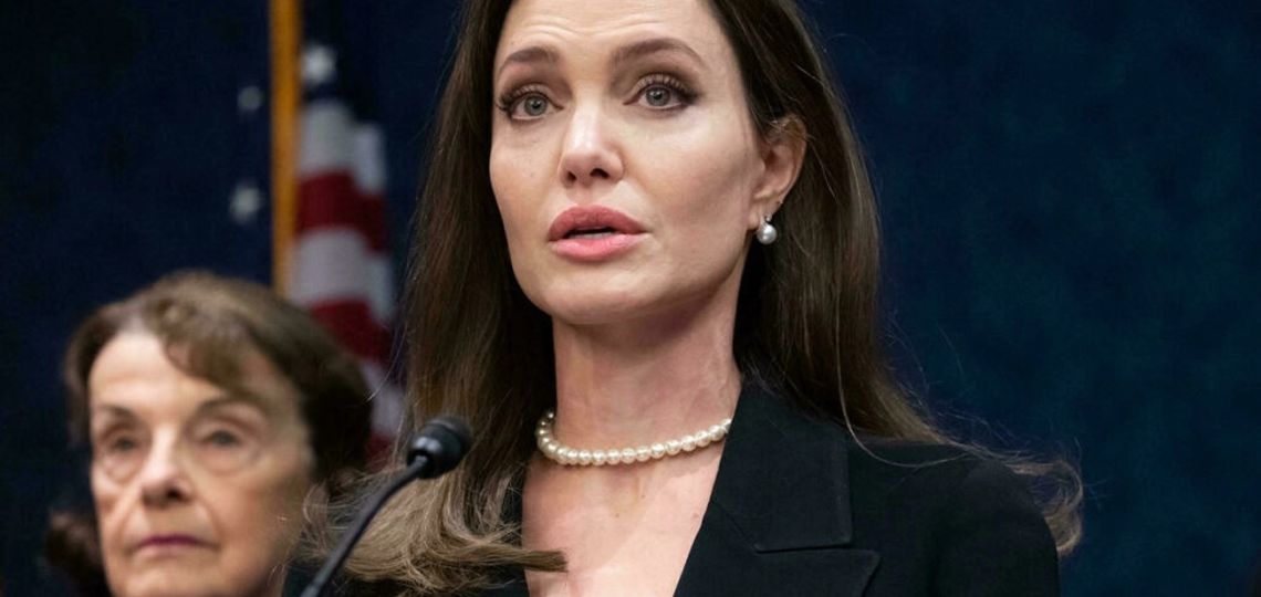 Angelina Jolie habló en El Capitolio sobre violencia de género con un look working sofisticado