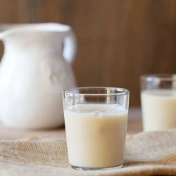 Qué es la leche de papa: el producto estrella del 2022