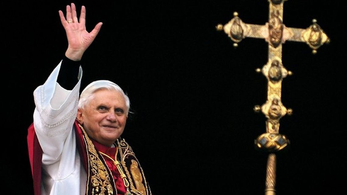 Pape émérite Benoît XVI.  décédé à l’âge de 95 ans