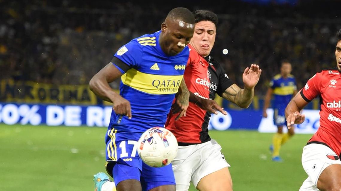 Boca stayed and Colón managed to draw on the first date of the League Cup