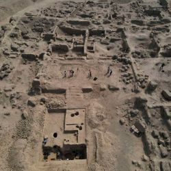 Fueron encontradas en un complejo arqueológico cercano a la capital peruana.