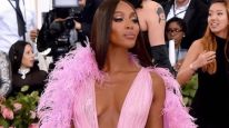 Naomi Campbell presentó a su hija 