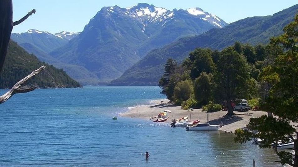 20220216 Lago Futalaufquen, en Chubut