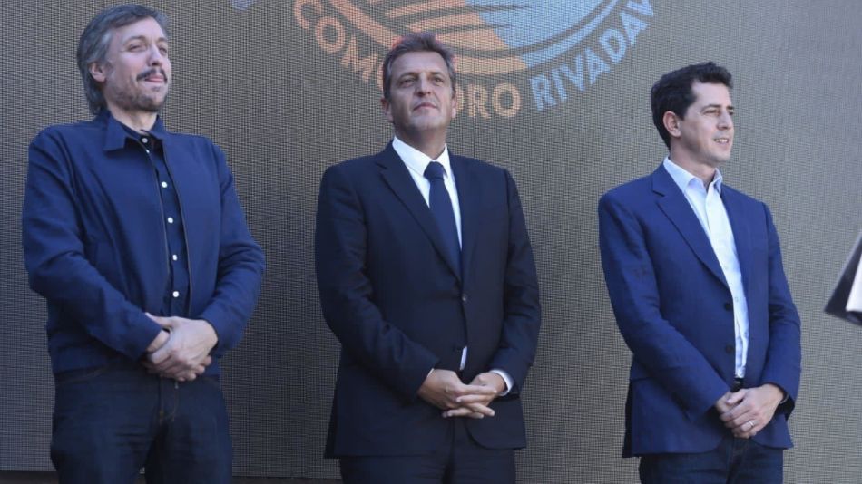 Sergio Massa junto a Eduardo “Wado” De Pedro, Mariano Arcioni y Máximo Kirchner