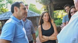Juana Viale,  Agustin Goldenhorn y Gustavo Valdes en Corrientes