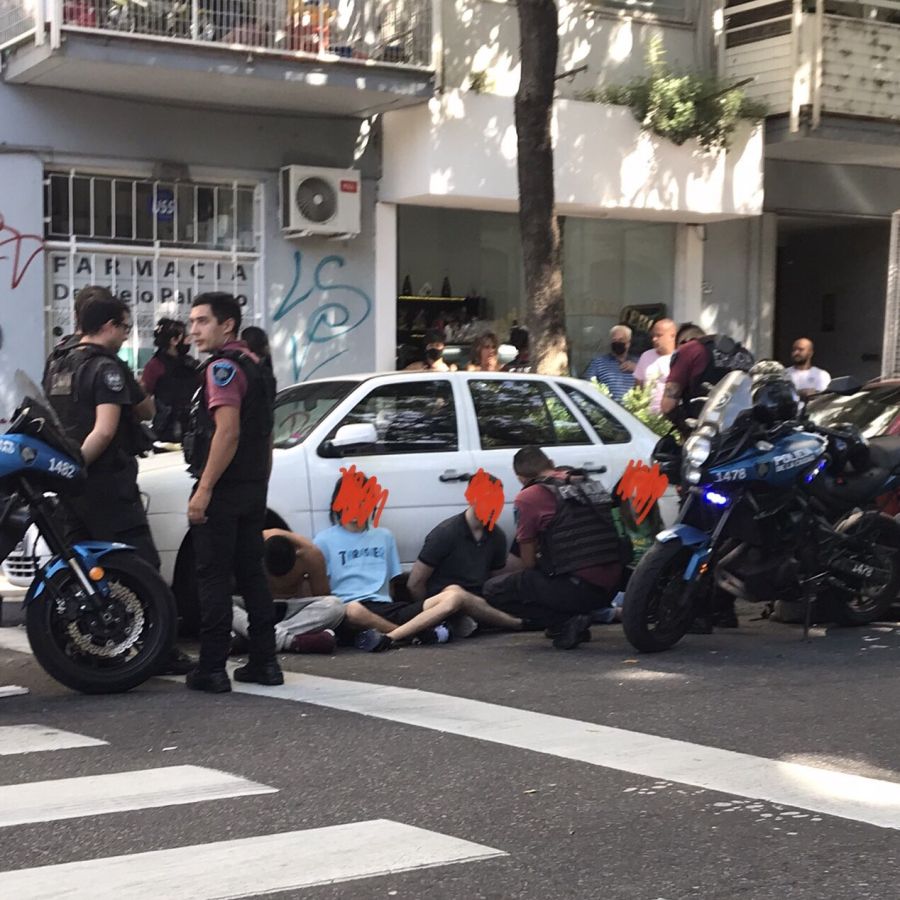 Violación grupal en Palermo: así detenían los vecinos a los violadores |  Perfil