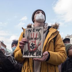 Manifestación contra la invasión rusa de Ucrania, en la plaza de Venceslao en Praga, República Checa. | Foto:Michal Cizek / AFP