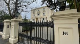 Russian Billionaire Roman Abramovich's London Properties And Chelsea FC