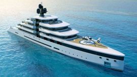 Diseñado para albergar hasta 24 pasajeros, la embarcación está propulsada por un sistema híbrido diésel-eléctrico.