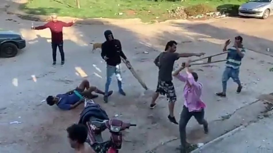 Pelea con muletas