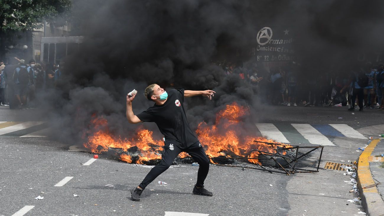 Incidentes en el Congreso por acuerdo FMI