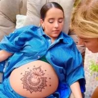 Evaluna Montaner se hizo un enorme tatuaje en su panza a punto de ser mamá