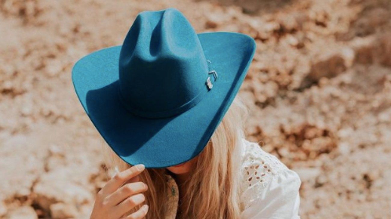 Marie Claire | cowboy: las celebridades imponen el sombrero vaquero