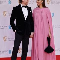Tom Hiddleston se casa: el galán de Marvel a un paso del altar
