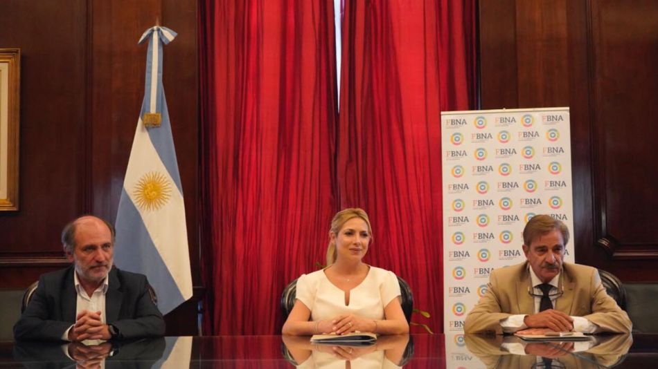 Fabiola Yañez 20220318