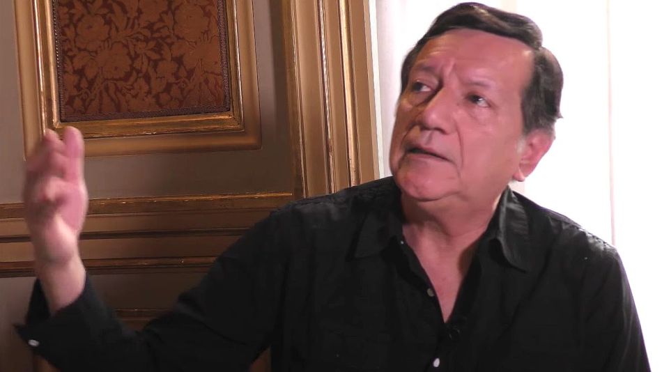Miguel Ángel Zapata, poeta peruano 20220318