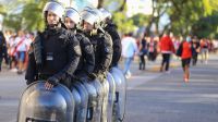 Policías River Boca