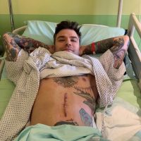 Fedez, el marido de Chiara Ferragni, fue operado tras recibir la peor noticia
