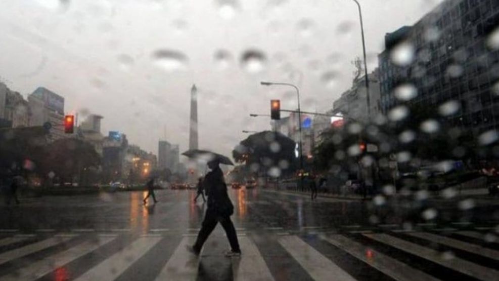 Diluvió en la Ciudad y hay una alerta de ciclón en la provincia de Buenos Aires