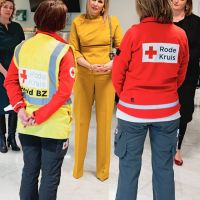 El llanto de Máxima en su visita un centro para refugiados de Ucrania en Ámsterdam