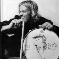 Conmoción por la muerte de Taylor Hawkins, baterista de Foo Fighters