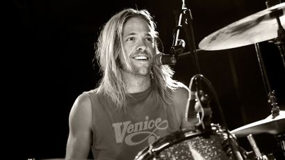 Conmoción por la muerte de Taylor Hawkins, baterista de Foo Fighters 
