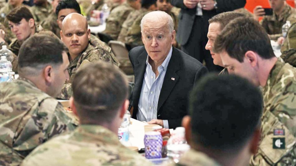 20220326_joe_biden_soldados_afp_g