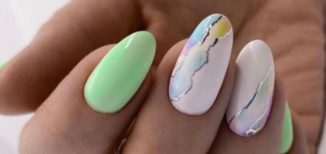 Pegatinas para uñas: la última tendencia en nail art 