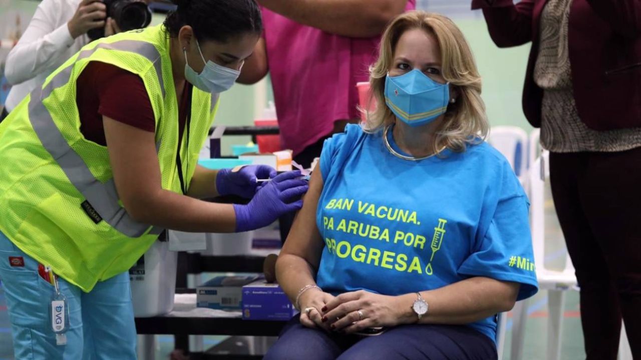 Aruba ya vacunó a más del 90% de su población con dos dosis.  | Foto:AFP