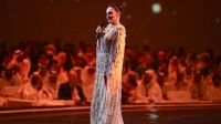 Sorteo Mundial Qatar 2022: el impactante look de Sherihan, la mujer que participó del gran show