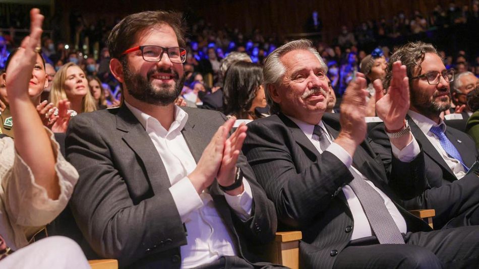 Alberto Fernández y Gabriel Boric 20220404