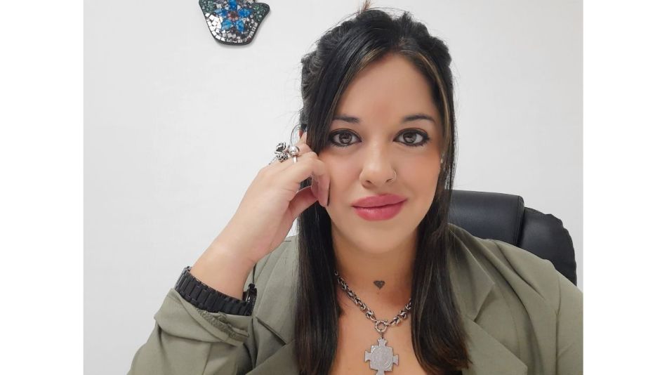 Lic. Anabella Martínez  
