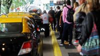 Potesta de Taxis en el Aeropuerto Jorge Newvery 20220407