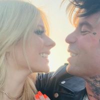 Avril Lavigne se comprometió por tercera vez: la romántica propuesta en París