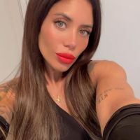 Apareció Barby Silenzi y se cruzó con la ex de El Polaco