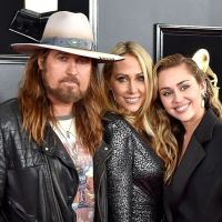Los padres de Miley Cyrus se divorcian después de 28 años juntos