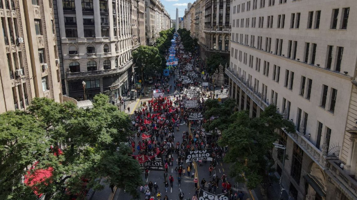 Aerial view of members of social organisations protesting in demand of more social help in Buenos Aires on April 13, 2022. 