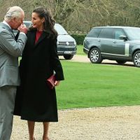 El Príncipe Carlos, descontrolado: la foto de "los besos" a la Reina Letizia 