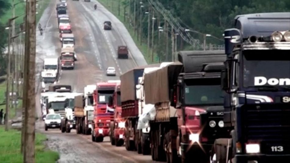 Protesta de camioneros en Paraguay