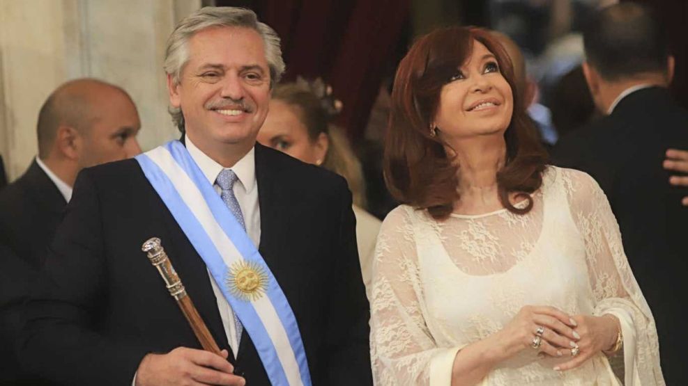 Alberto Fernández y Cristina Kirchner, al asumir el poder en diciembre de 2019.
