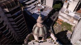 Anibal Pachano devela en una serie los interiores de las cúpulas más fascinantes y muchas se pueden visitar.