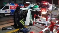 Camioneta de Trenes Argentinos que chocó con la línea Roca 20220419