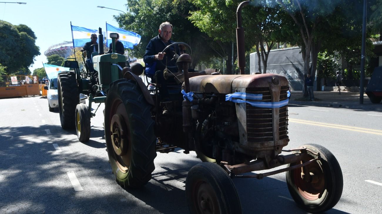 El "Tractorazo" del campo contra las medidas del Gobierno.