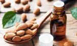Aceite de almendras: protección de rayos UV y rejuvenecimiento entre los beneficios en la piel 