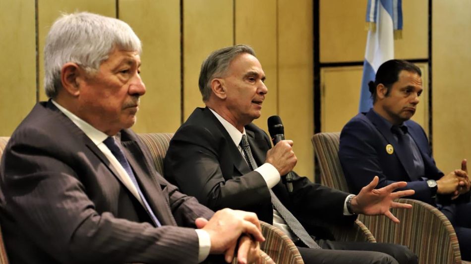 Miguel Pichetto participó de un encuentro de la Confederación de Trabajadores y Empleadores (CTE) 20220427