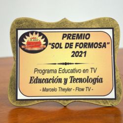 PREMIO DEL CANAL SOMOS FORMOSA, AL MEJOR PROGRAMA EDUCATIVO DE LA TELEVISION | Foto:CEDOC